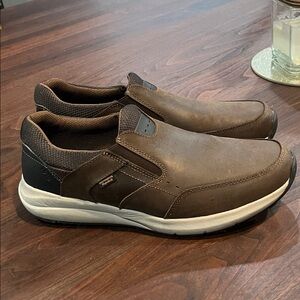 Nunn Bush Brown and Black Slip-On Loafers